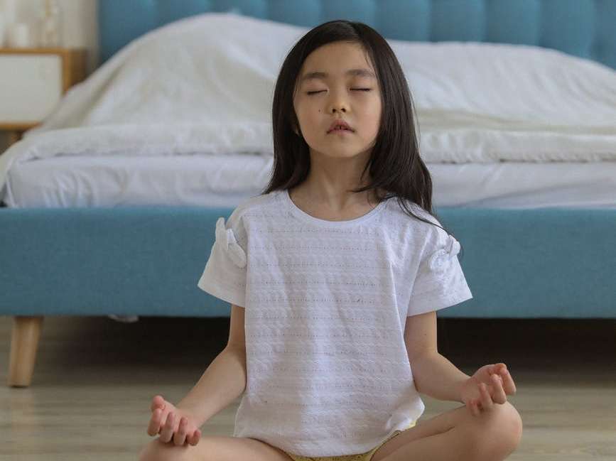 Luis López, autor de “Meditación para niños”: “Tenemos que recuperar silencios, formas de estar tranquilos”